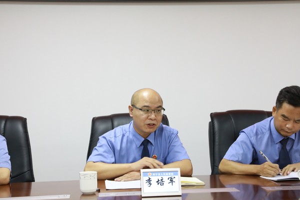 李检.JPG